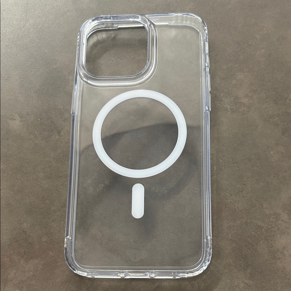 Tech 21 Evo Clear MagSafe iPhone 15 pro max case